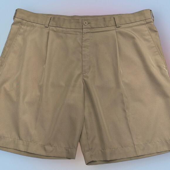 NIKE GOLF Men’s 40 Khaki Performance Shorts - Picture 1 of 4